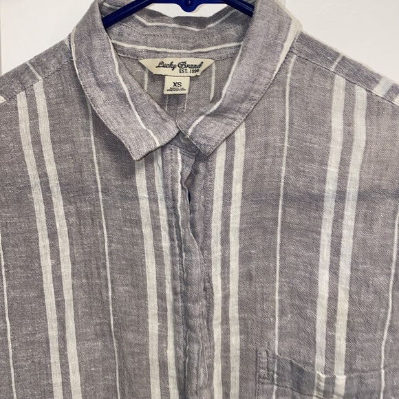 Lucky Brands XS Gray White Stripe Split Hem Button Up Shirt - Picture 6 of 14